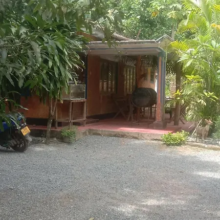 My House Ahangama Room photo